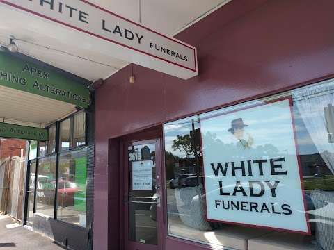 Photo: White Lady Funerals